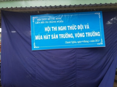 Hội thi Nghi thức Đội, múa hát sân trường vòng trường