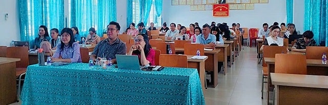 Tập huấn chuyên đề "Bồi dưỡng năng lực dạy học song ngữ Việt - Anh trong môn Toán và Khoa học cấp Tiểu học" cấp Tỉnh Năm học 2024 - 2025